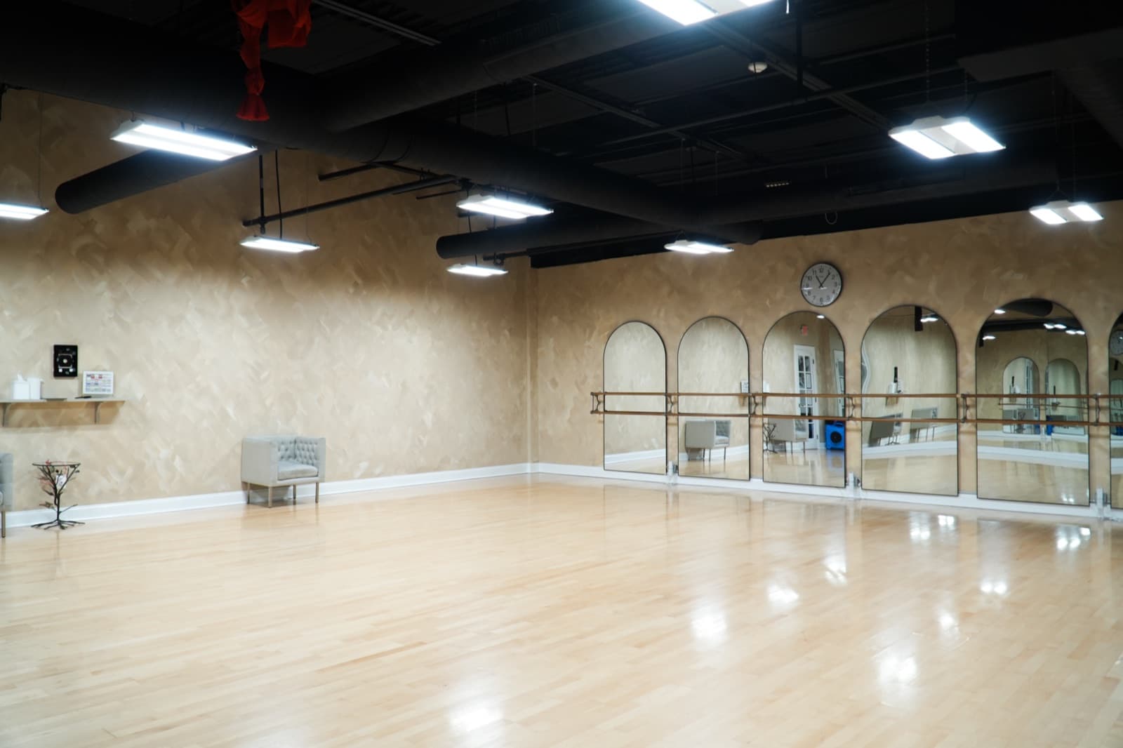 Amber Room at Brilliant DanceSport Studio