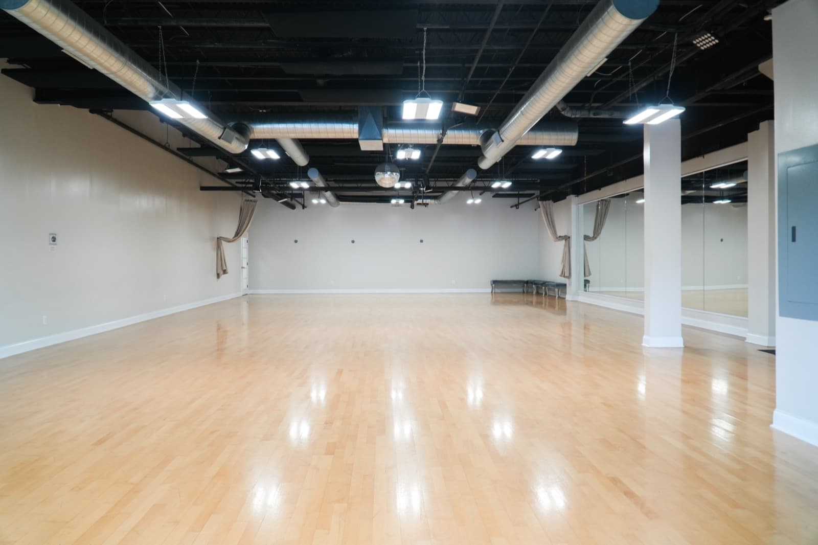 Diamond Ballroom at Brilliant DanceSport Studio