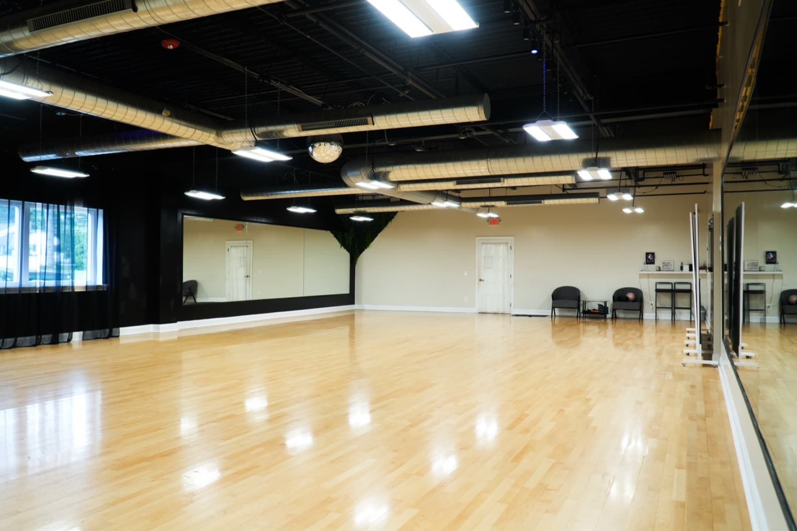 Onyx Room at Brilliant DanceSport Studio
